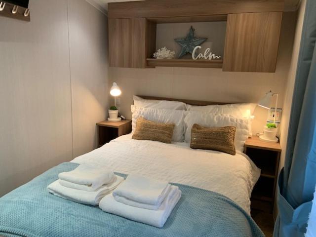 Cosy, Coastal Themed Holiday Home, Rockley Park, Poole, Dorset Zewnętrze zdjęcie